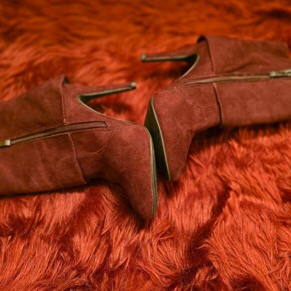 BUCCO BURGUNDY BOOTIES - Picture 8 of 10